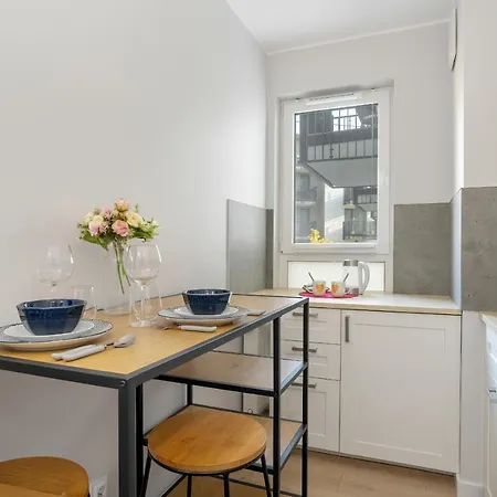 Appartement Stylish & Comfy Garbary With Parking By Renters