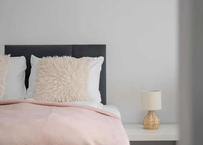 Apartamento Stylish & Comfy Garbary With Parking By Renters *