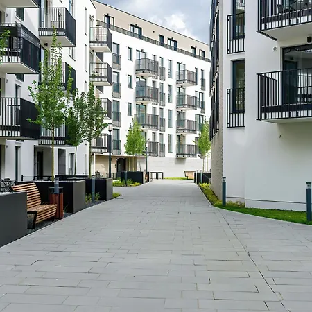 Stylish & Comfy Garbary With Parking By Renters * Poznan