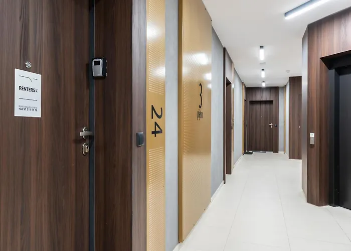 Stylish & Comfy Garbary With Parking By Renters Apartment Poznan