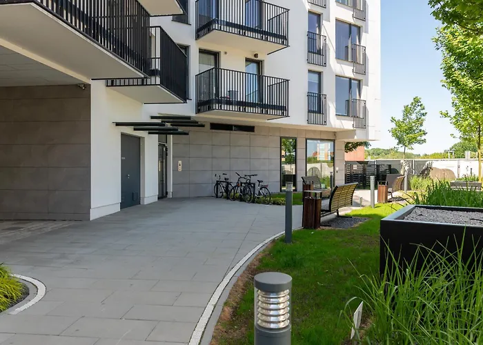 Apartment Stylish & Comfy Garbary With Parking By Renters